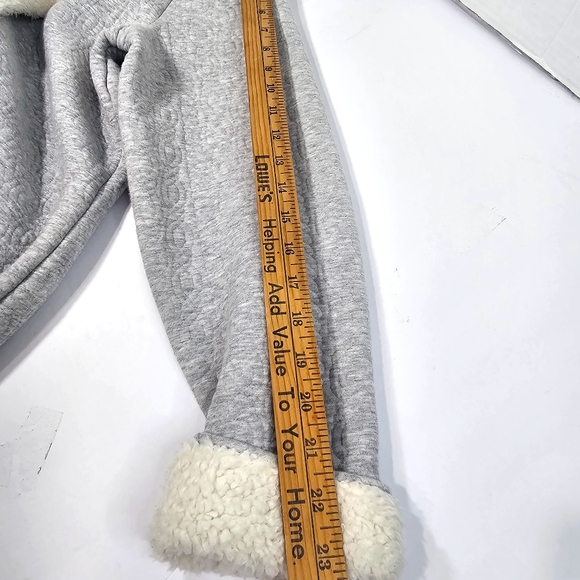 L.L. Bean Cream Sherpa Jacket - Picture 5 of 10